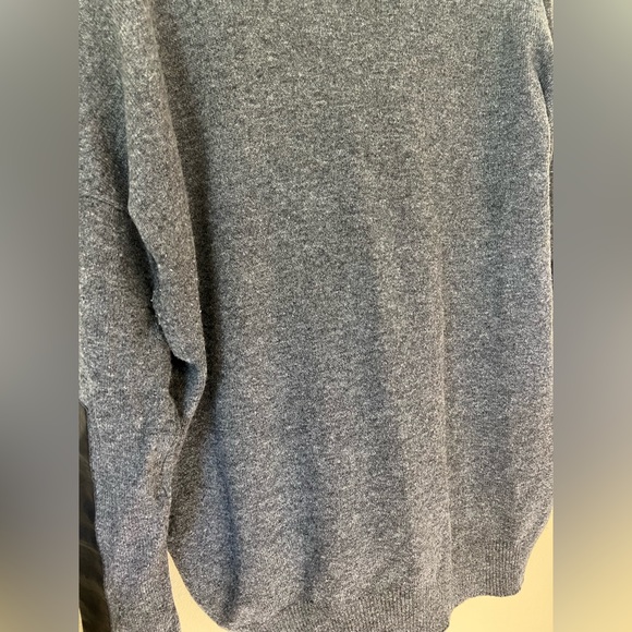 Quotation Ladies Grey Wool & Cashmere Sweater Leather Accents on Sleeves size L - Picture 8 of 9